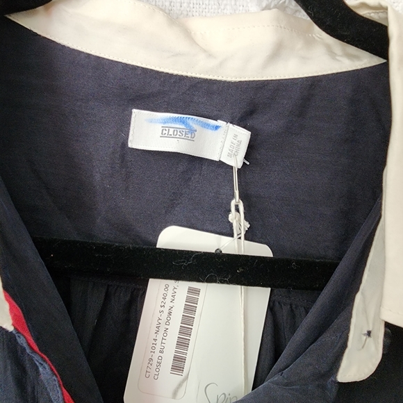 Closed Navy Silk Blouse - Picture 6 of 9